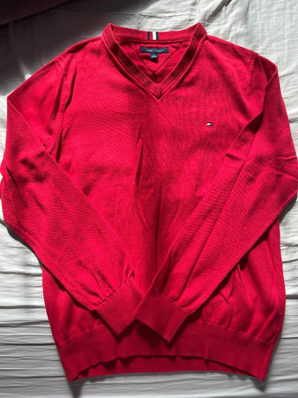 Tommy Hilfiger 100% Cotton v-neck sweater, red, size L